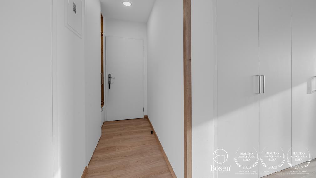 REZERVOVANÉ - BOSEN | 1 izbový byt v novostavbe, lodgia, parkovanie, Košická, Bratislava - Ružinov