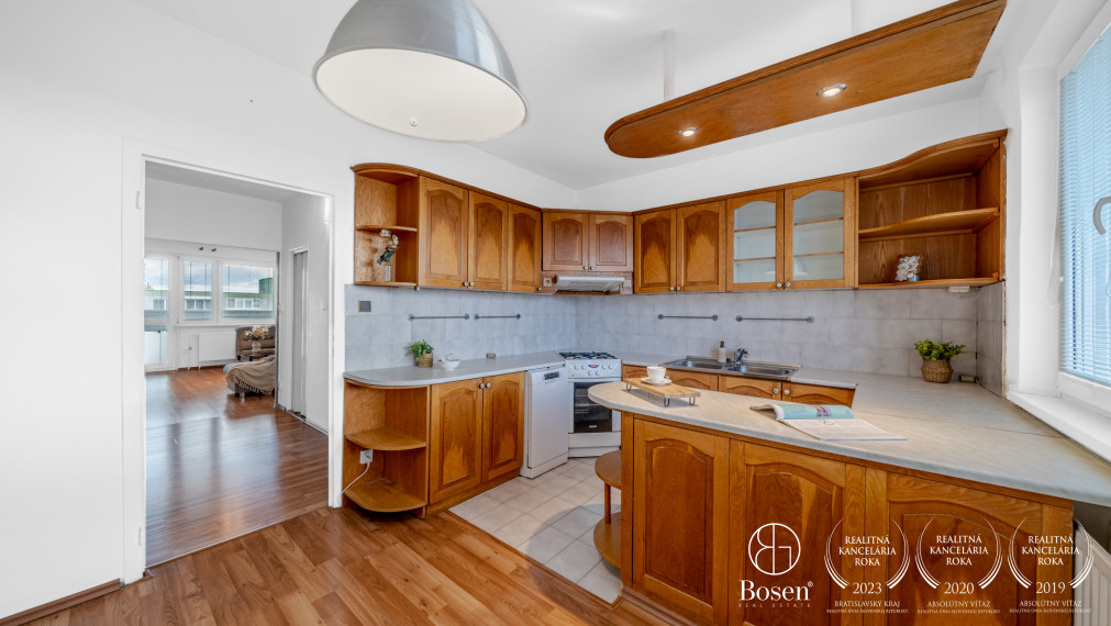 BOSEN | Priestranný 3 izbový byt, 83,05 m2 s balkónom, Bratislava – m.č. Vrakuňa