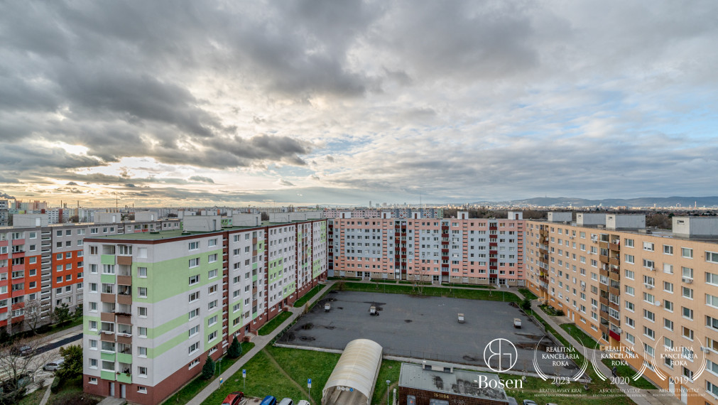 BOSEN | Priestranný 3 izbový byt, 83,05 m2 s balkónom, Bratislava – m.č. Vrakuňa