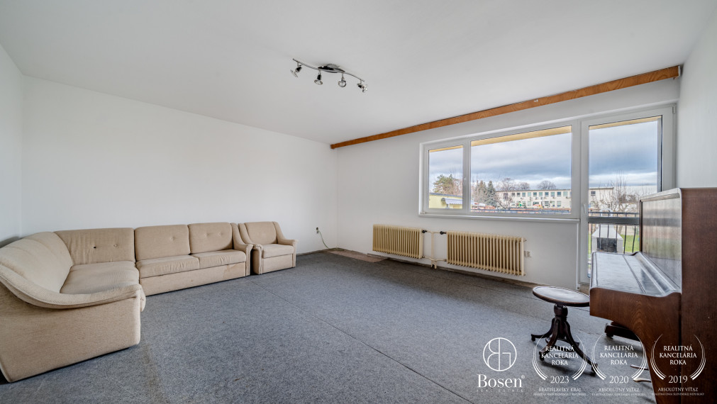 BOSEN | Dvojpodlažný rodinný dom s garážou, Sereď