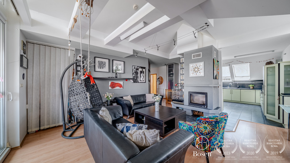 BOSEN | Dvojpodlažný rodinný dom s garážou, Sereď