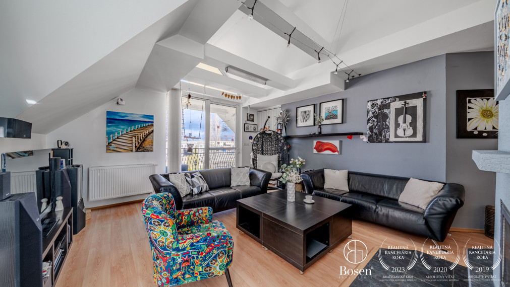 BOSEN | Dvojpodlažný rodinný dom s garážou, Sereď