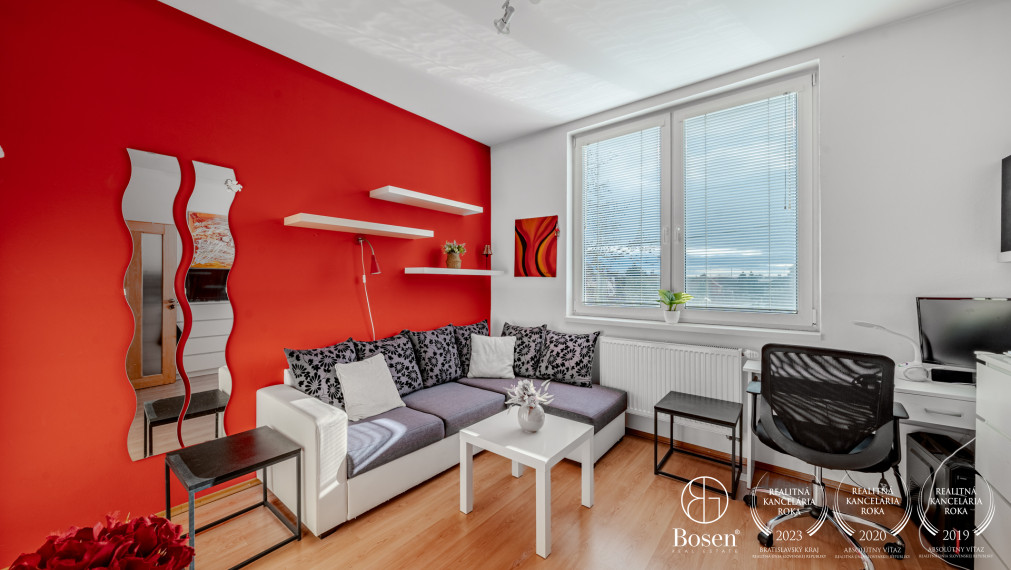 BOSEN | Dvojpodlažný rodinný dom s garážou, Sereď