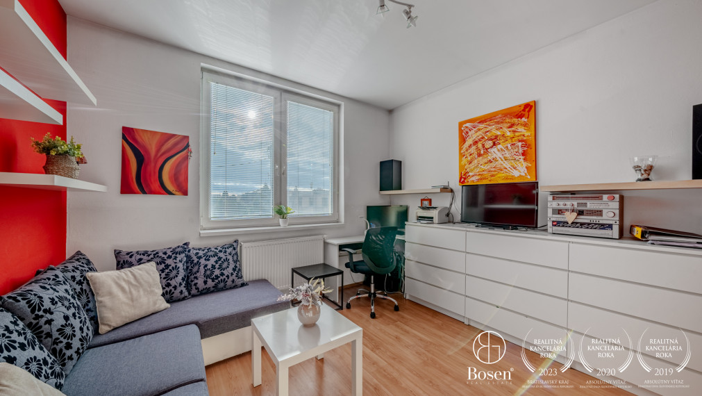 BOSEN | Dvojpodlažný rodinný dom s garážou, Sereď