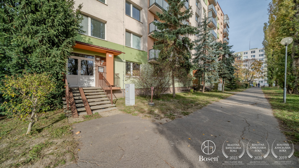 BOSEN | Prenájom priestranný 2 izbový byt s balkónom, 66,13 m2, Bratislava – m.č. Ružinov