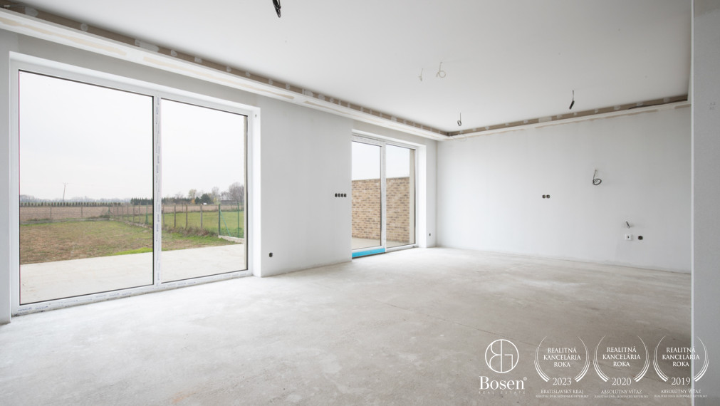 BOSEN | Poschodový 5i RD s tepelným čerpadlom v Lehniciach