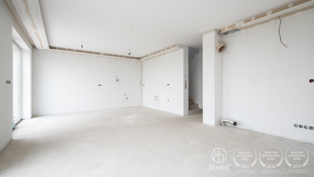 BOSEN | Poschodový 5i RD s tepelným čerpadlom v Lehniciach