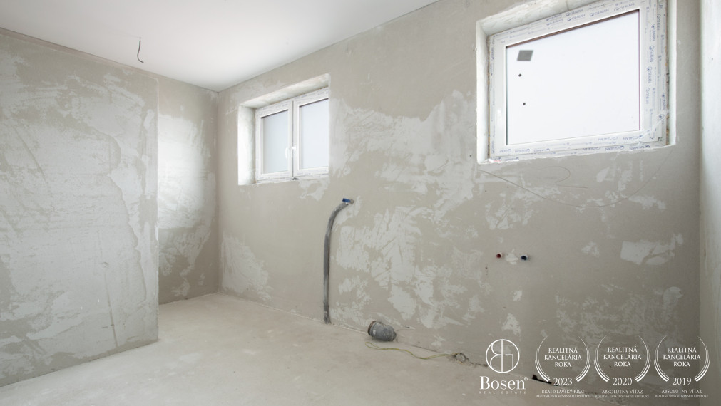 BOSEN | Poschodový 5i RD s tepelným čerpadlom v Lehniciach