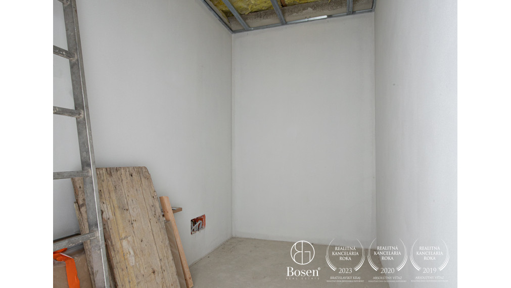 BOSEN | Poschodový 5i RD s tepelným čerpadlom v Lehniciach