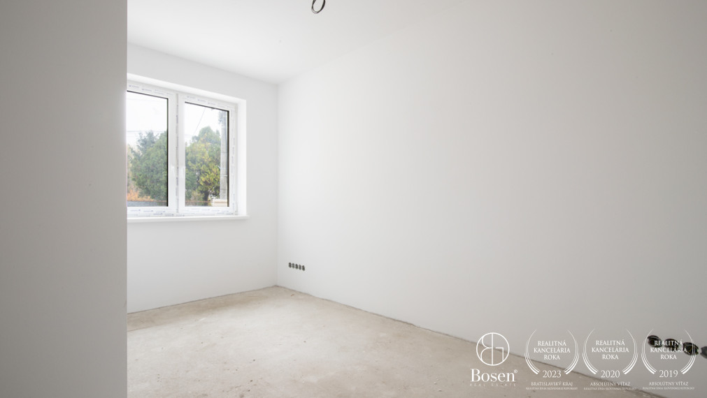 BOSEN | Poschodový 5i RD s tepelným čerpadlom v Lehniciach