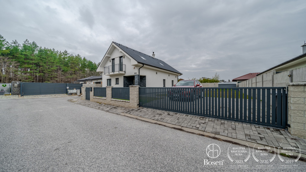 BOSEN | Novostavba 5 izbového rodinného domu Malacky - Píniová Alej