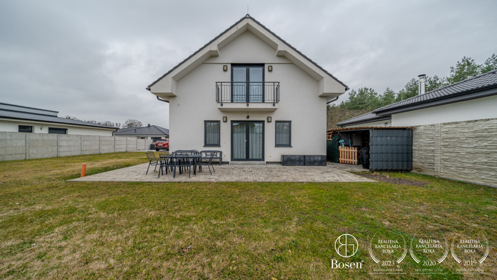 BOSEN | Novostavba 5 izbového rodinného domu Malacky - Píniová Alej