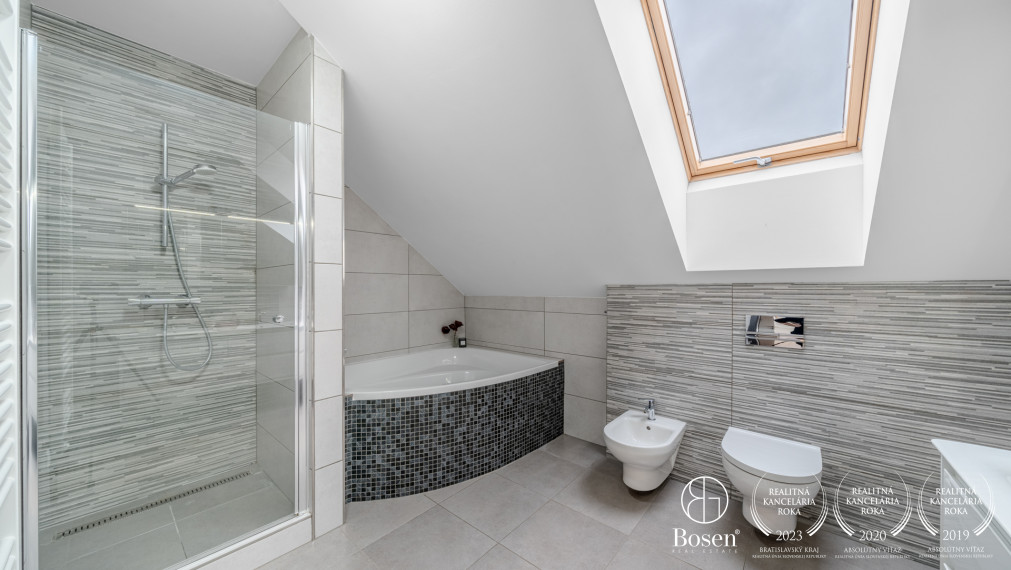 BOSEN | Novostavba 5 izbového rodinného domu Malacky - Píniová Alej