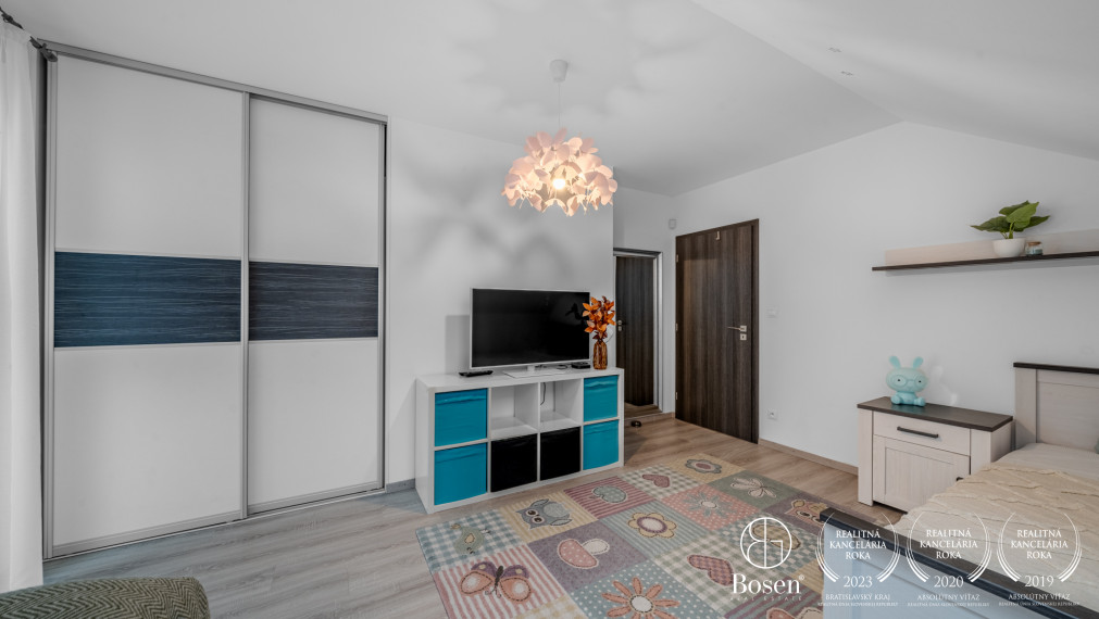 BOSEN | Novostavba 5 izbového rodinného domu Malacky - Píniová Alej