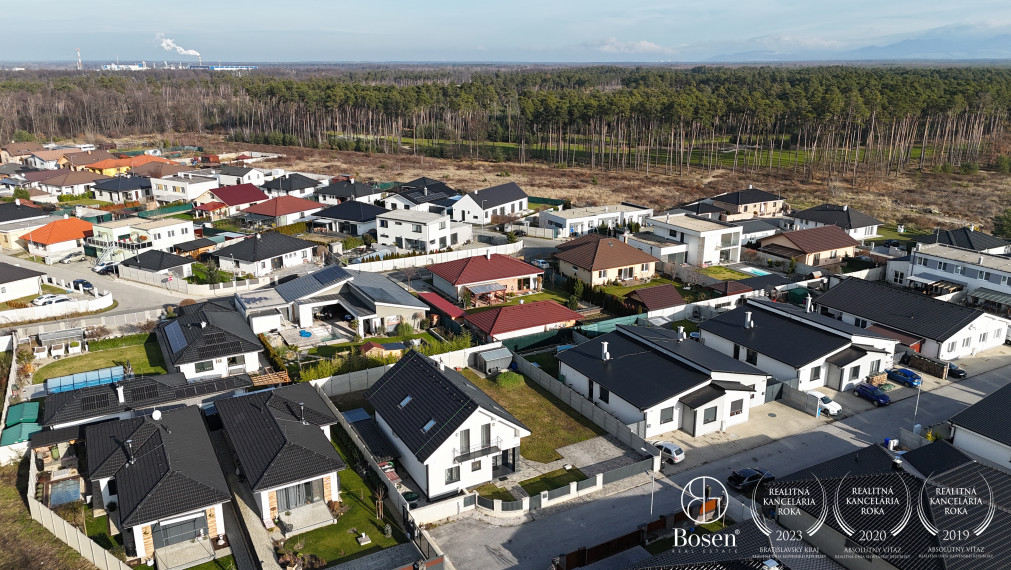 BOSEN | Novostavba 5 izbového rodinného domu Malacky - Píniová Alej