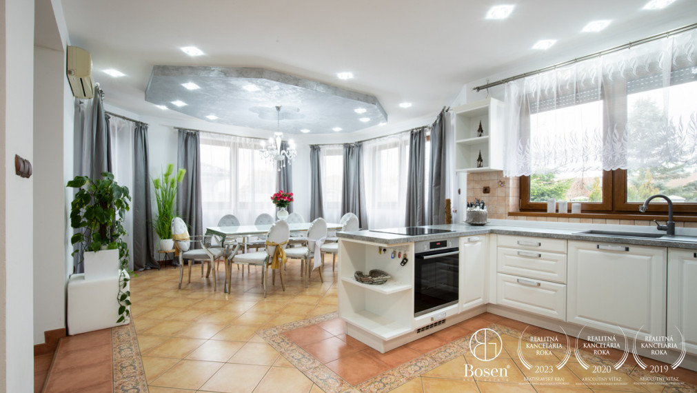 BOSEN | Rodinný dom pre náročných v lukratívnej časti obce Veľké Dvorníky