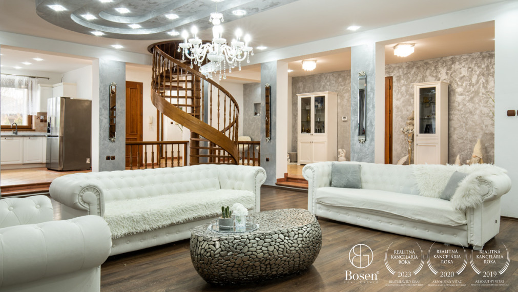 BOSEN | Rodinný dom pre náročných v lukratívnej časti obce Veľké Dvorníky