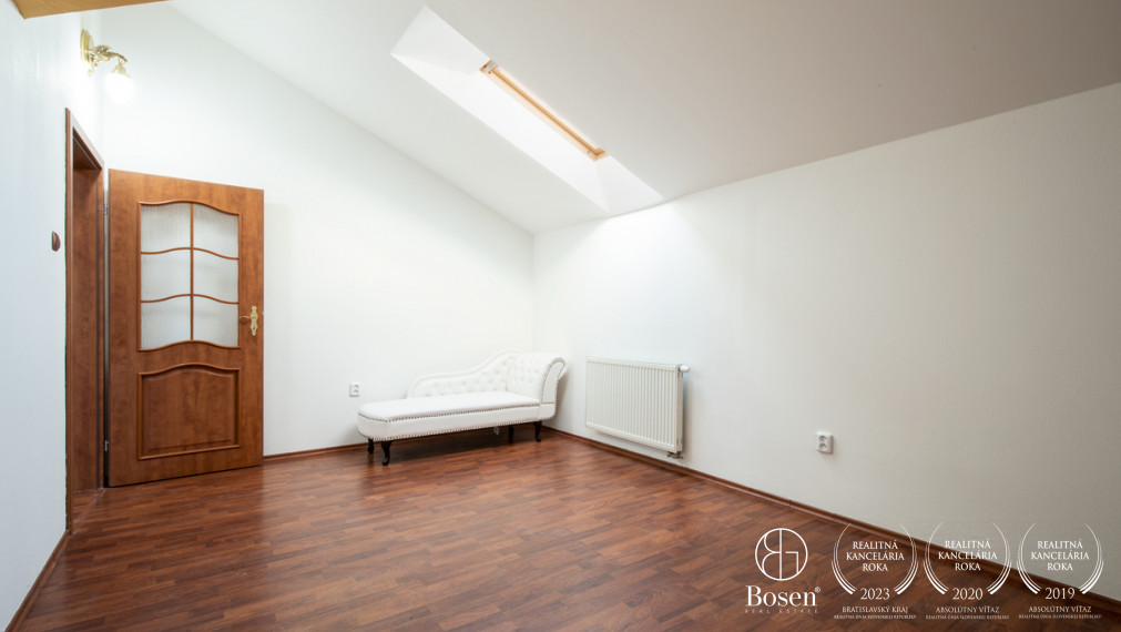 BOSEN | Rodinný dom pre náročných v lukratívnej časti obce Veľké Dvorníky