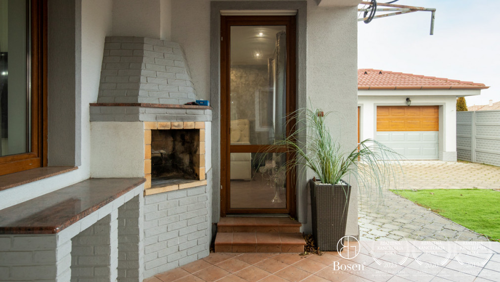 BOSEN | Rodinný dom pre náročných v lukratívnej časti obce Veľké Dvorníky