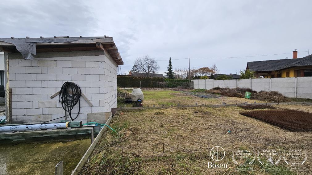 Bosen | Stavebný pozemok v obci Vojka nad Dunajom, okres DS