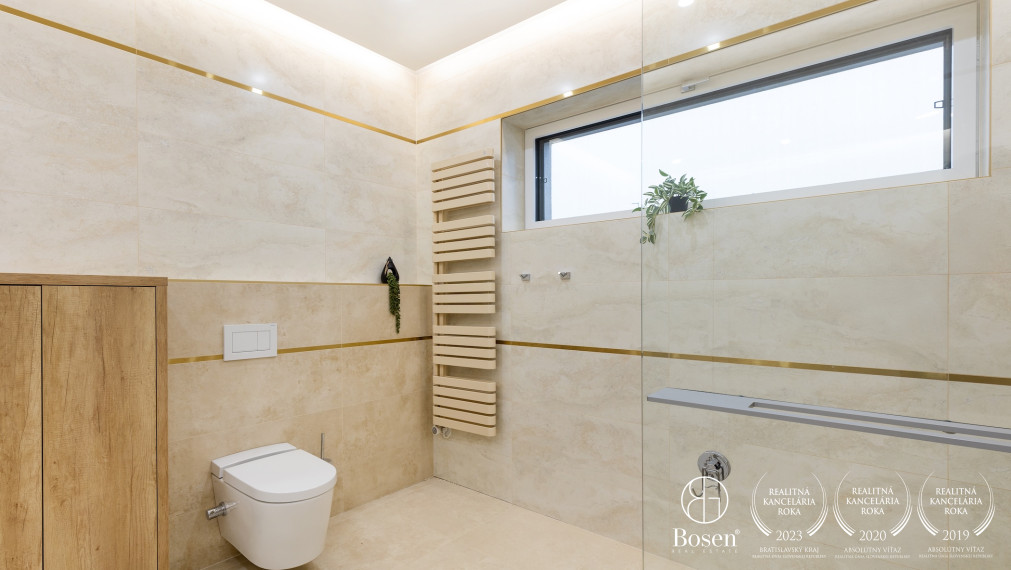 BOSEN | RD s bazénom na golfovom ihrisku Red Oak Nitra