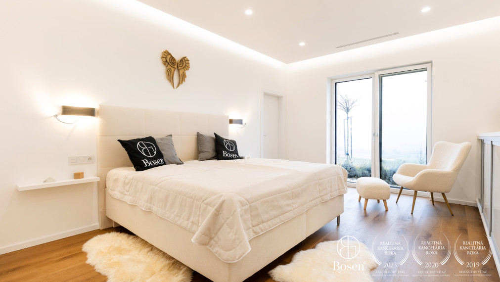 BOSEN | RD s bazénom na golfovom ihrisku Red Oak Nitra