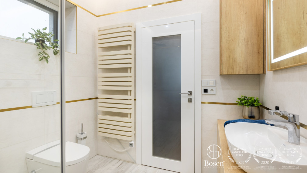 BOSEN | RD s bazénom na golfovom ihrisku Red Oak Nitra