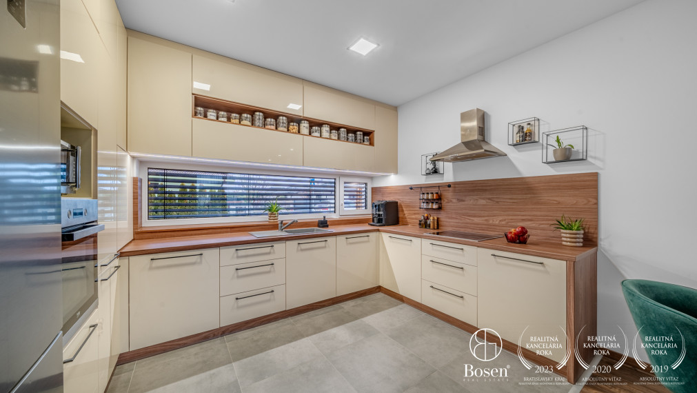 BOSEN | PREDANÉ | 4 izbový dom v slepej ulici, Most pri Bratislave, 102m2