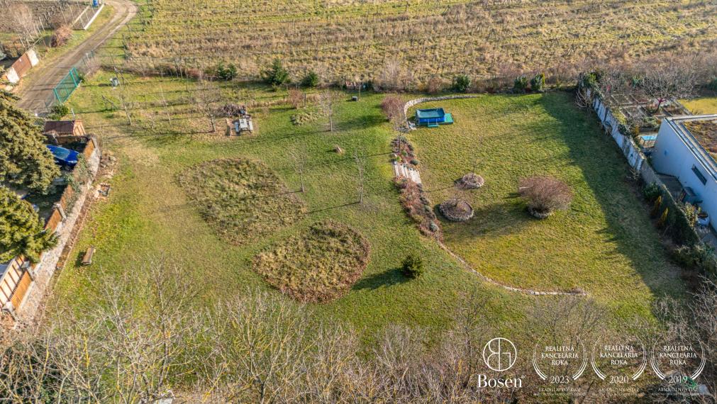 BOSEN I Stavebný pozemok 2547 m2, Modra - Harmónia