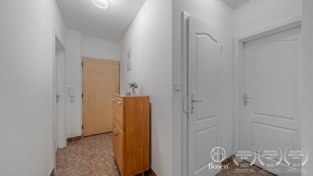 BOSEN | Prenájom 3 izbového bytu v blízkosti Horského parku, Ľubinská, 122 m2