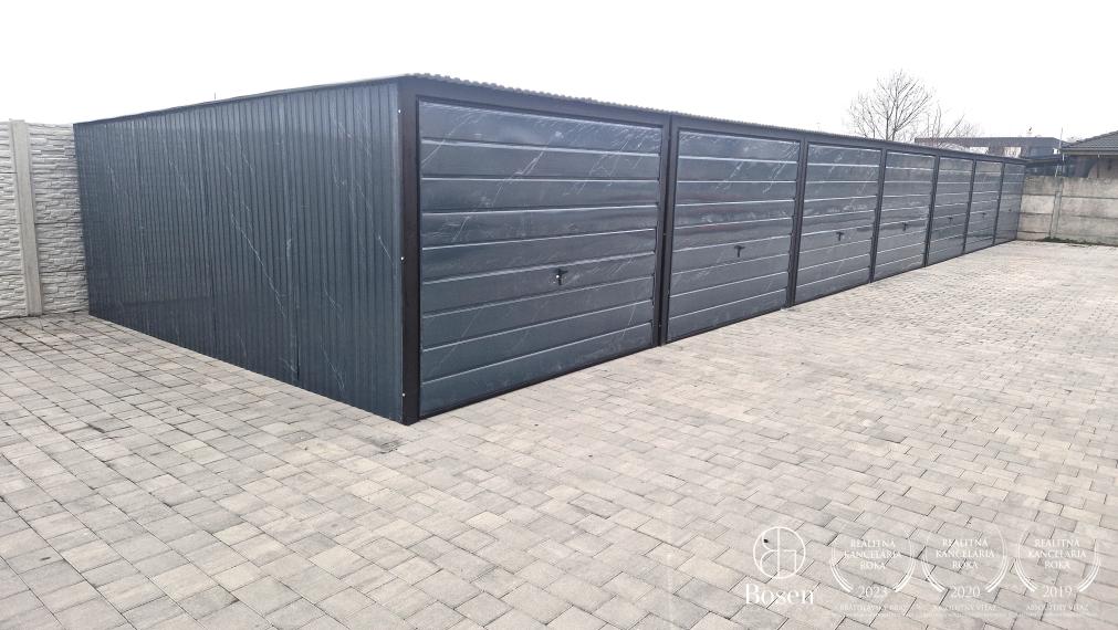 BOSEN | Nová plechová garáž, elektrické ovládanie, Hviezdoslavov