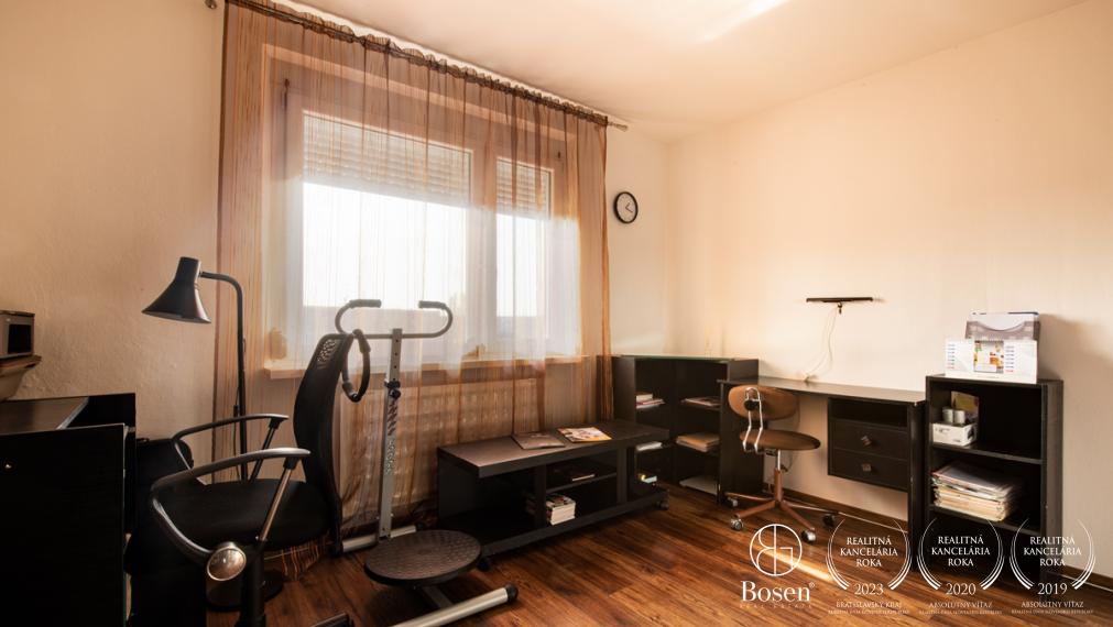 BOSEN | Na prenájom 3-izbový byt na ulici Rybný trh, Dunajská Streda, 63,94 m²