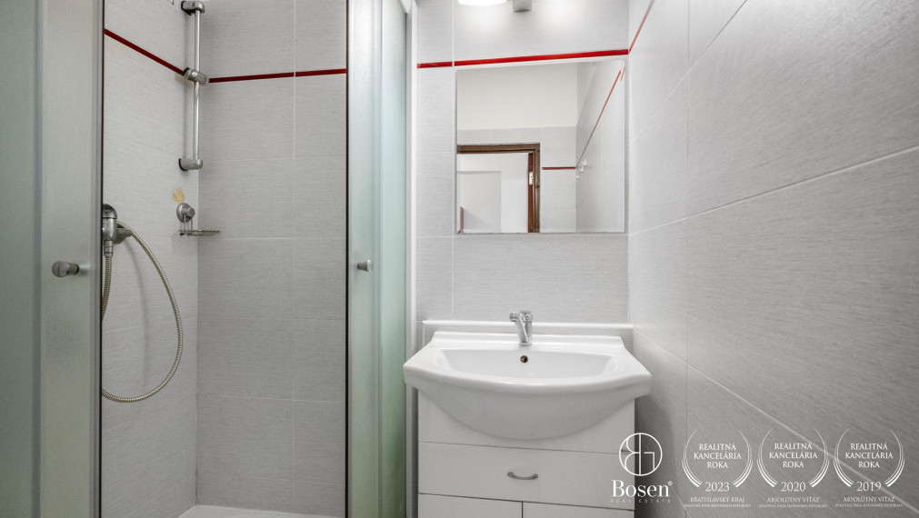 BOSEN | Na predaj 3 izbový byt Bratislava - Ružinov