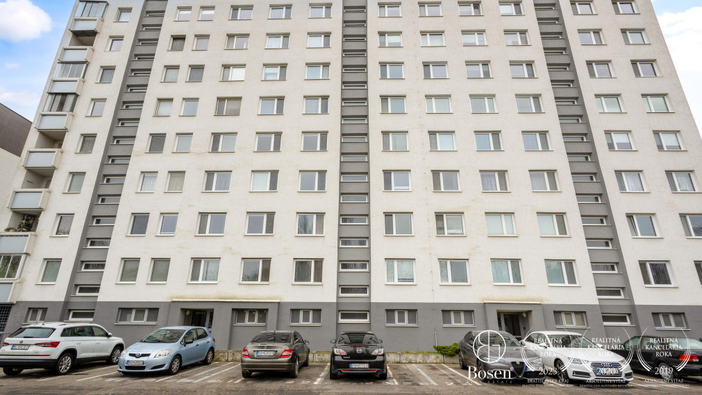 BOSEN | Na predaj 3 izbový byt Bratislava - Ružinov