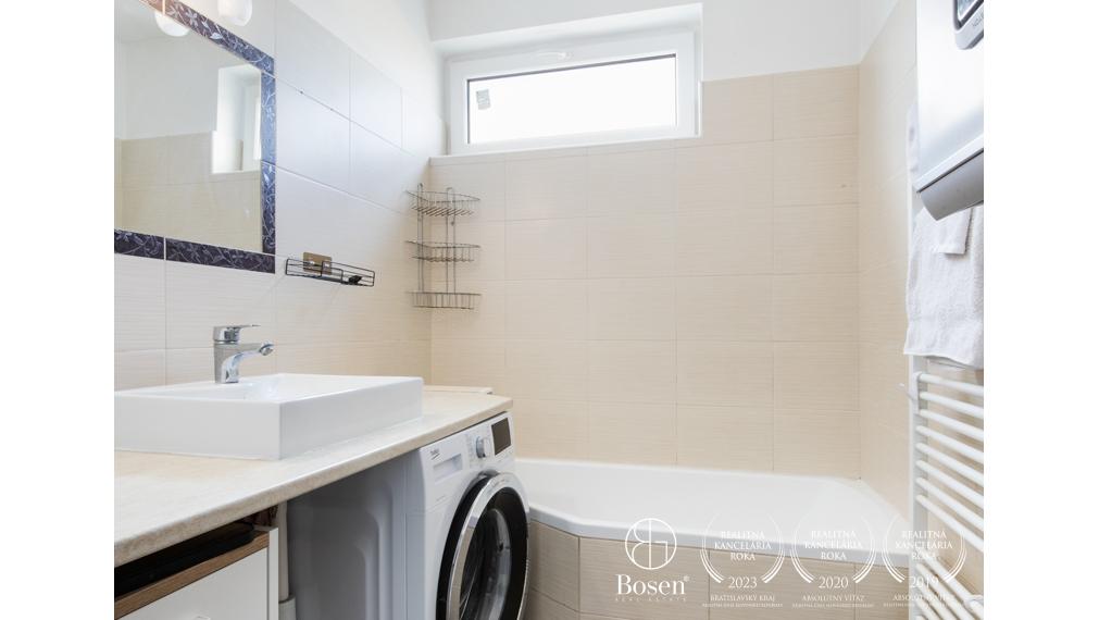BOSEN | Na predaj 4-izbový byt na ulici Krivá, Topoľníky