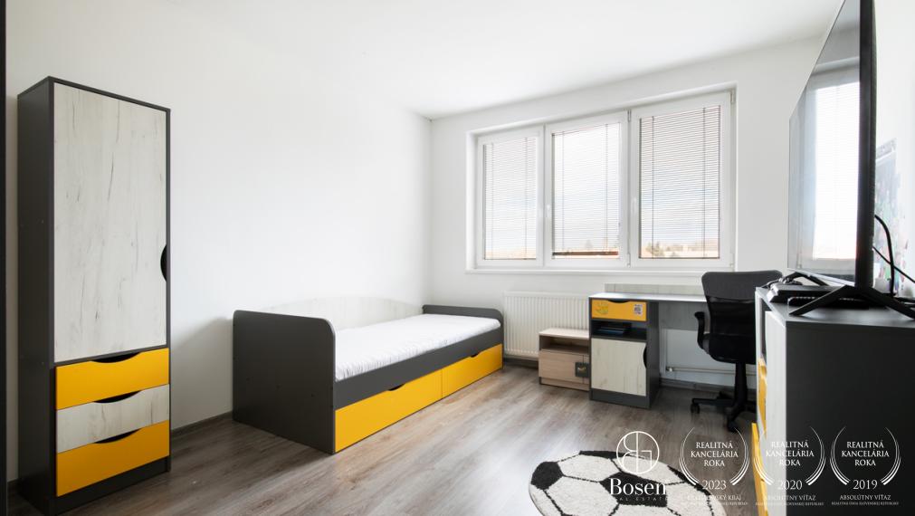 BOSEN | Na predaj 4-izbový byt na ulici Krivá, Topoľníky