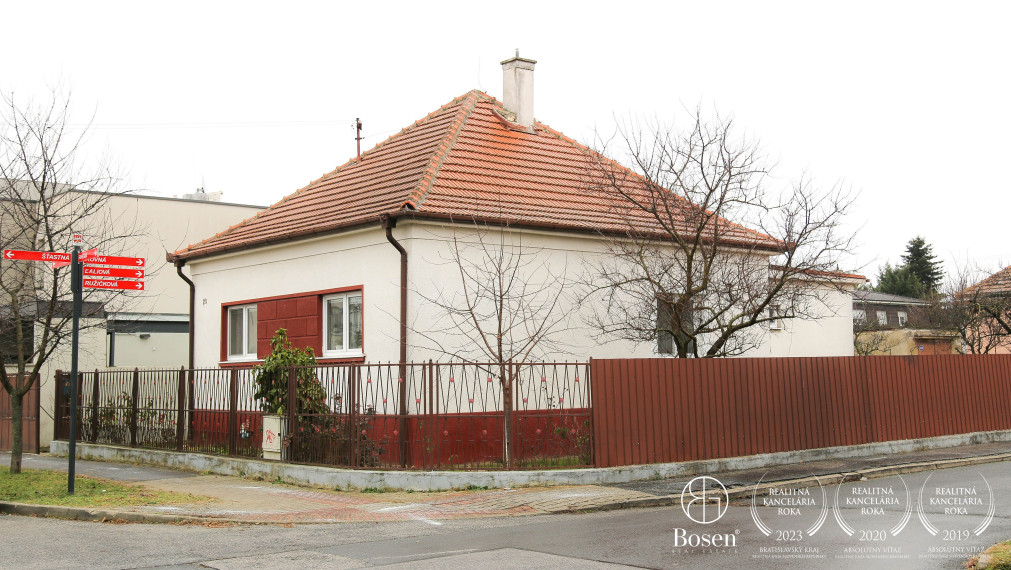 BOSEN | Na predaj 3 izbový rodinný dom, Bratislava - Ružinov