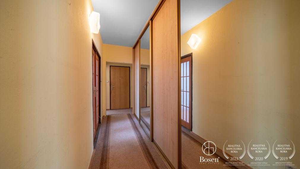 PREDANÉ - BOSEN | 2 izbový byt s balkónom, 53 m2, Mierová – Ružinov