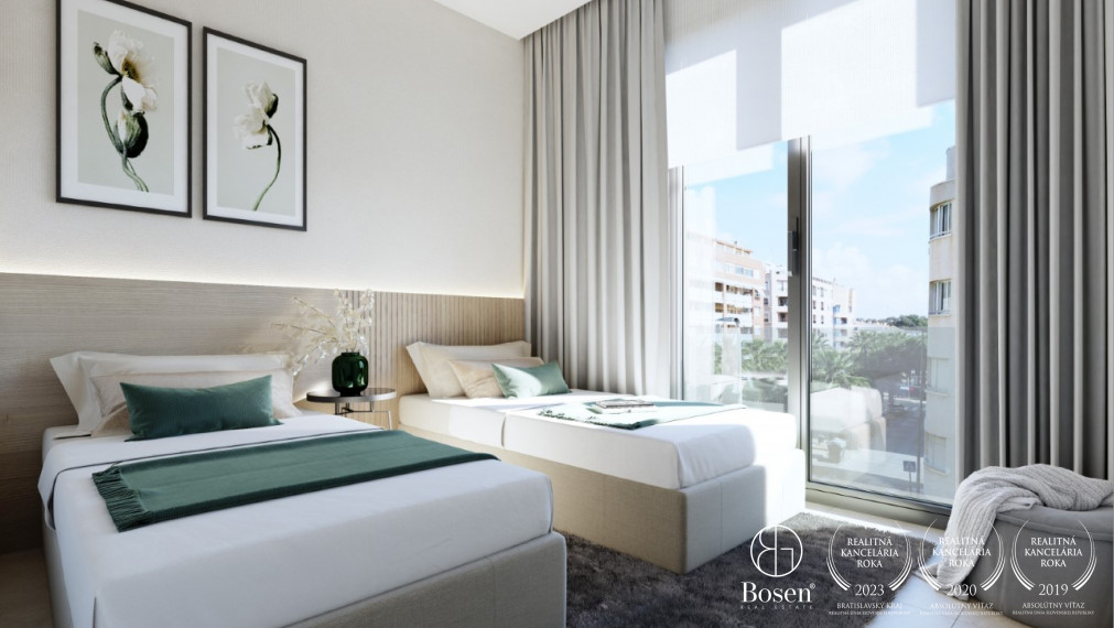 Moderný 3 izbový prímorský apartmán s bazénom