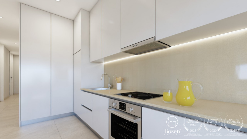 Moderný 3 izbový prímorský apartmán s bazénom