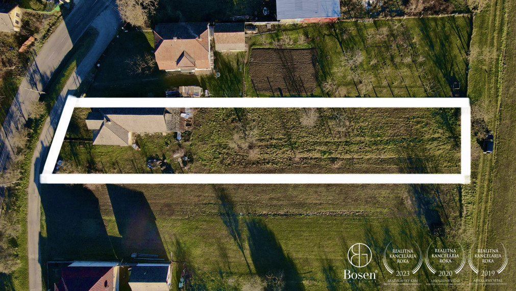 REZERVOVANÉ | BOSEN |  pozemok o rozlohe 1914 m2 vhodný na výstavbu dvoch RD