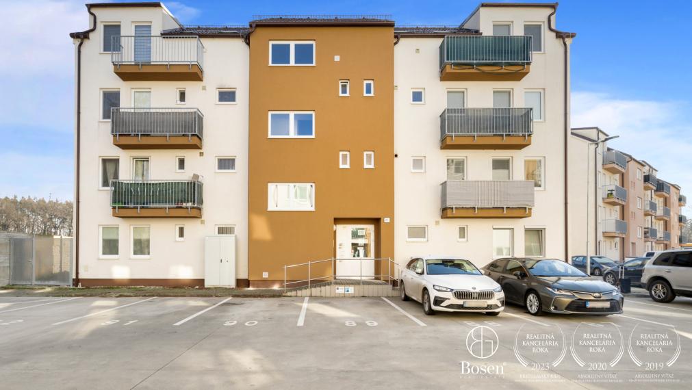 BOSEN | Rezervované!2 izbový zariadený byt s parkovacím miestom, Pezinská ul., Malacky