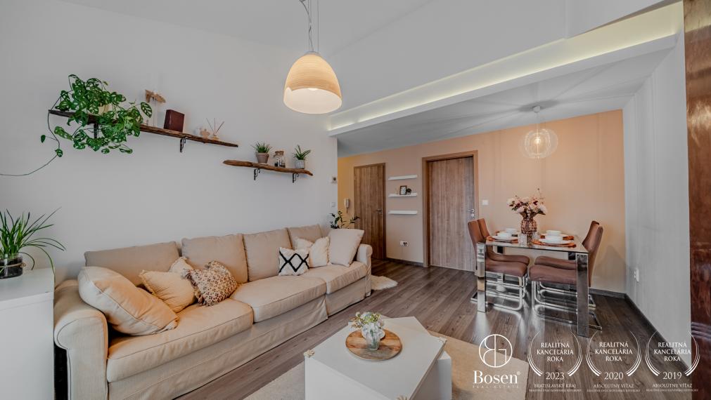 BOSEN | PREDANÉ | 3 izbový mezonet s parkovacím miestom, Svätý Jur, 92m2