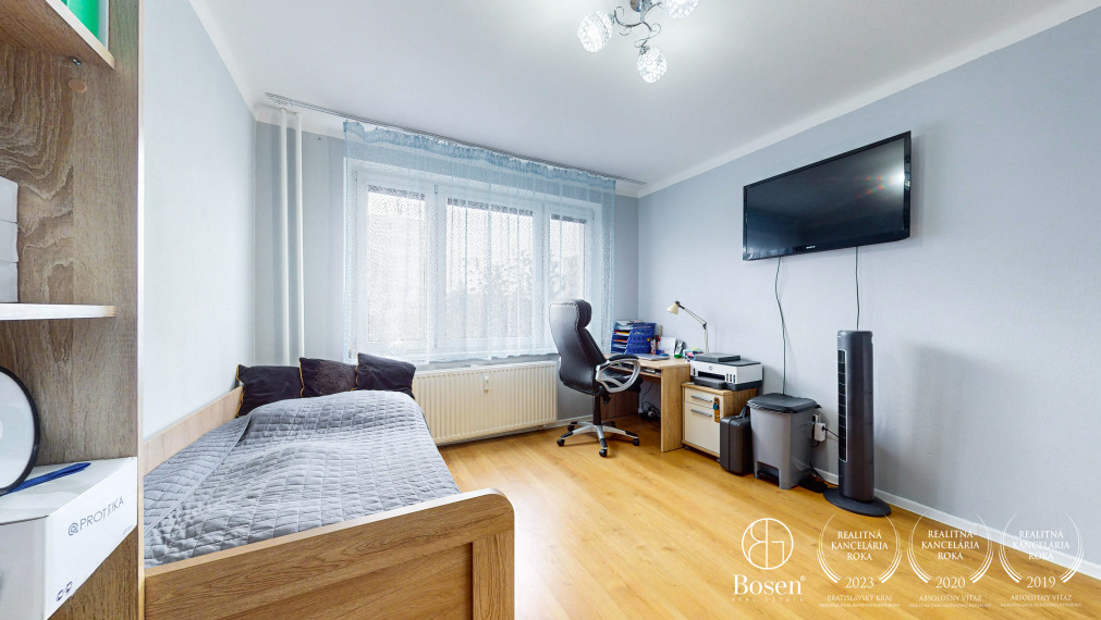 BOSEN ǀ Zariadený 3-izbový byt v centre mesta Lučenec, Partizánska, 79m2