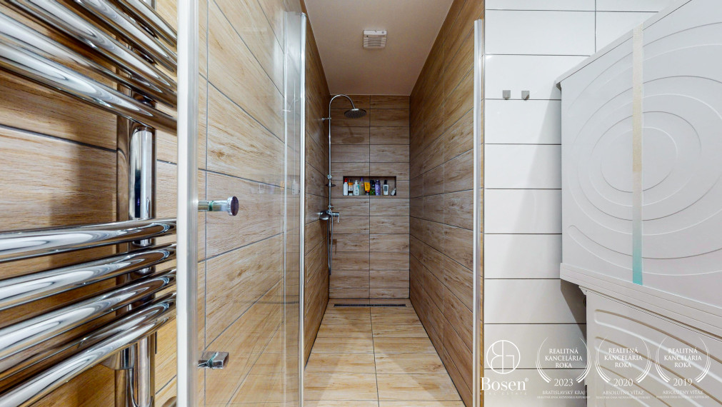 BOSEN ǀ Zariadený 3-izbový byt v centre mesta Lučenec, Partizánska, 79m2