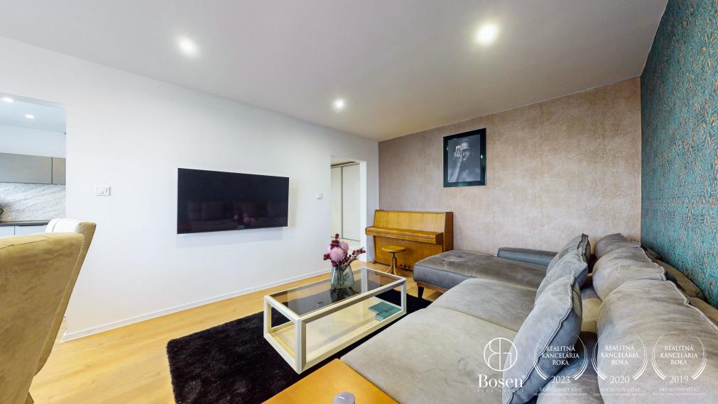 BOSEN ǀ Zariadený 3-izbový byt v centre mesta Lučenec, Partizánska, 79m2