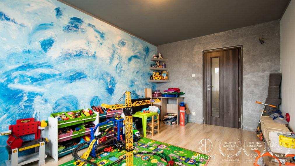 BOSEN | Prerobený, priestranný 4i byt, Dun. Streda, 81m2