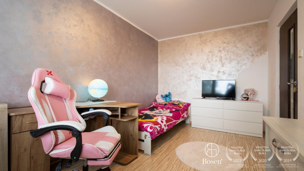 BOSEN | Prerobený, priestranný 4i byt, Dun. Streda, 81m2