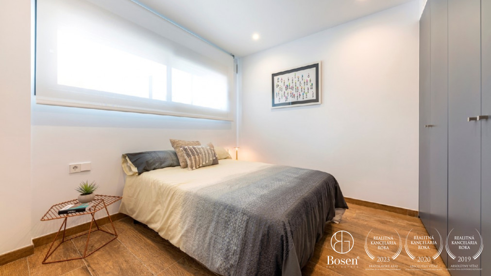 Slnečné apartmány s výhľadom na more v Cumbre del Sol