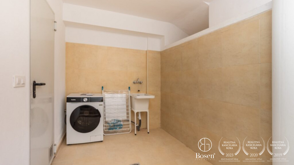 PREDANÉ | Štýlová 4 izbová vila – pokojné bývanie v nádhernej prírode